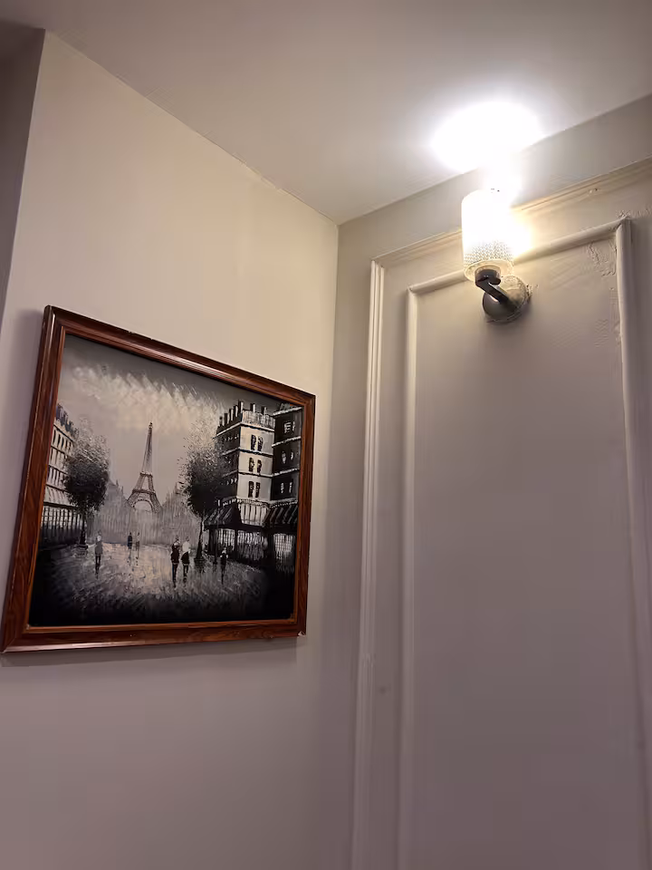 Bedroom 2 headboard and lighting detail